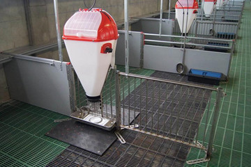 TUBE-O-MAT VI+ foderautomat